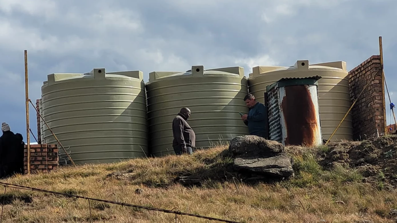 Water storage tanks 